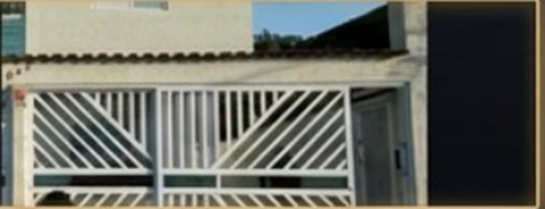 Casa de condomínio utilizada como exemplo real de arrematação