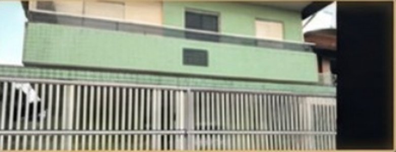 Casa sobreposta utilizada como exemplo real de arrematação